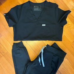 Black Figs Scrubs XS