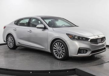 2017 Kia Cadenza