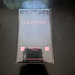 Valentino Perfume