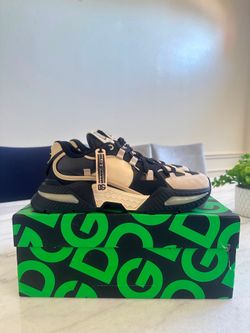 Dolce & Gabbana DG