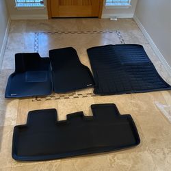 Tesla model Y Floor mats 4 Piece