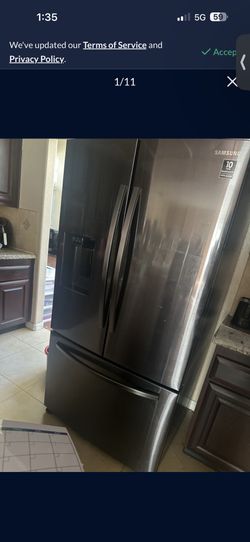 Stainless Steel Refrigerator for Sale – $500 (Firm)