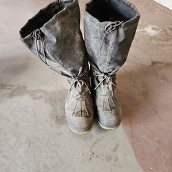 Baffen Tech Waterproof Boots Men's Size 11