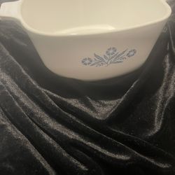 CorningWare White With Blue Cornflowers  1 3/4qt Casserole With No Lid