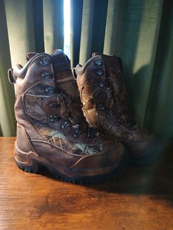 Cabelas Woman's Hunting Boots Sz 7