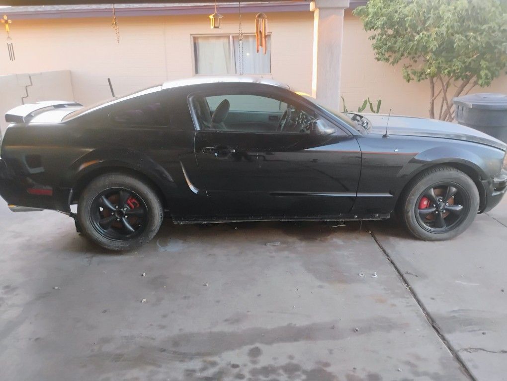 2006 Ford Mustang