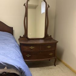 1930’s Antique Dresser, Mirror & Matching Bed