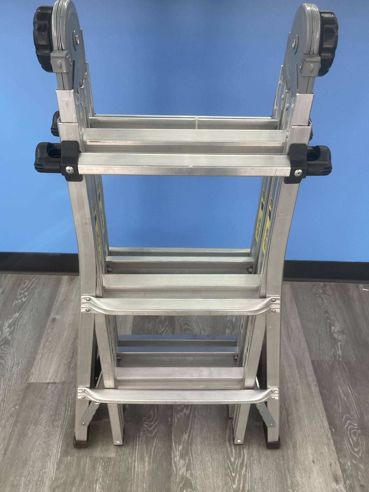 Costco 13’ Extendable Ladder