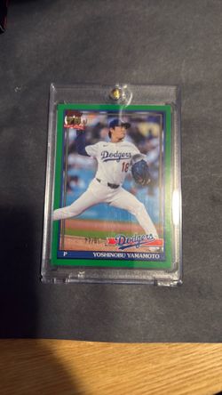 Yamamoto #/99 green parallel