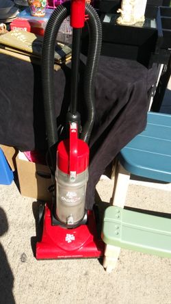 Dirt devil Vacuum