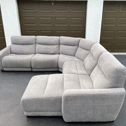 Couch/Sofa Sectional - Recliner - Fabric - Gray - Delivery Available 🚛
