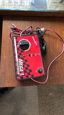 Dynamite Mega 1 AC/DC Charger 