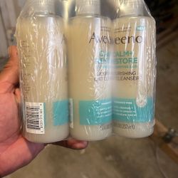 Aveeno Nourishing Oat Cleaner 