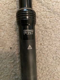 Specialized command post dropper seatpost with lever and cable