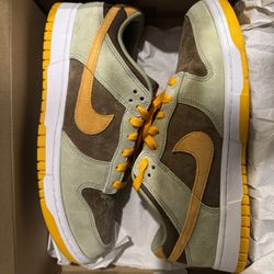Nike Dunk Low