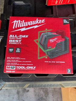 NEW Milwaukee M12 3622-20 Green Cross Line & Plumb Points Laser (Tool Only)