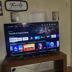 65” Phillips Smart Tv
