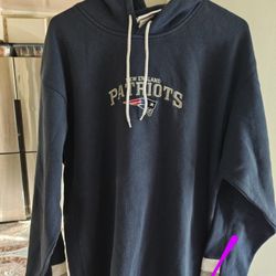 Patriots Sweater $25