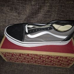 Vans Men Size 8 BRAND NEW