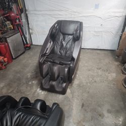 Massage Chair Brown