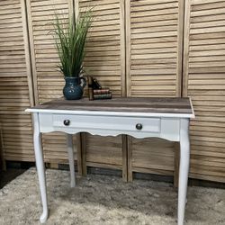 Vanity Desk