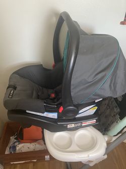 Infant car seat