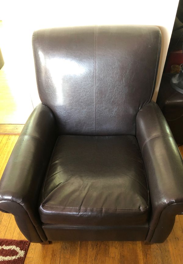 Chair For Sale In Santa Fe Springs Ca Offerup