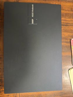 ASUS Vivobook i5
