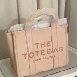 Marc Jacobs The Tote Bag Rose Leather