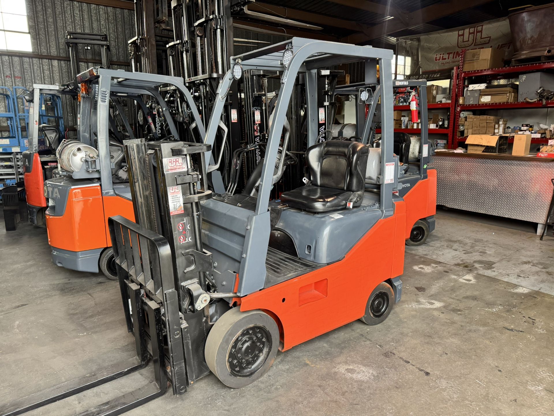 TOYOTA PROPANE FORKLIFT
