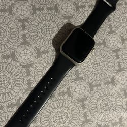 Apple Watch Series 8 