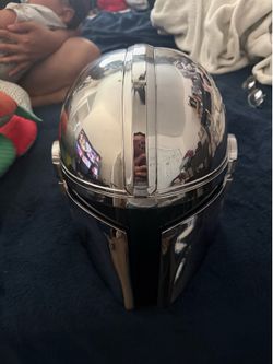 Mandalorian helmet