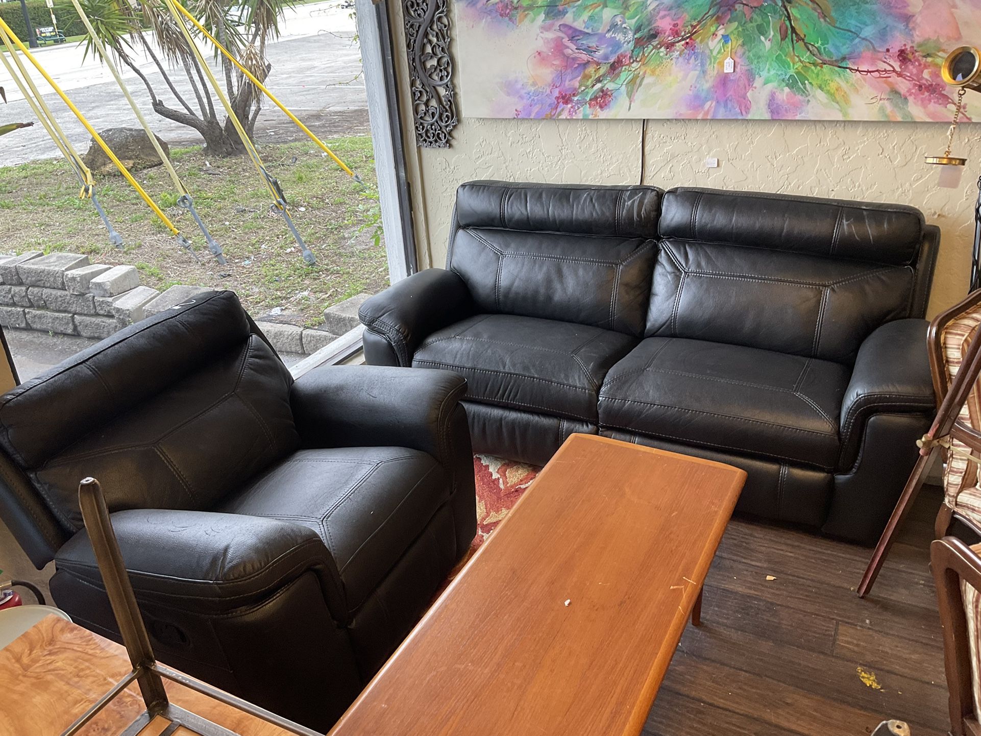 Black Couch W Recliner