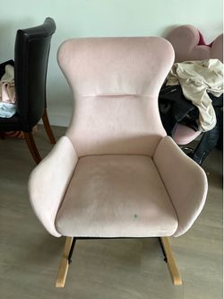 Nursing chair