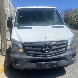 2014 Mercedes-Benz Sprinter