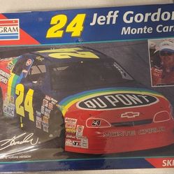 Nascar Jeff Gordon 1:24 Scale Model Skill 3 Monogram #24 DuPont Monte Carlo New