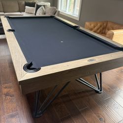 Full Size Pool Table - Perfect Condition 