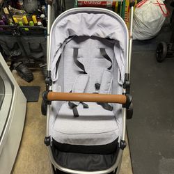 Mompush Ultimate 2 Stroller and Bassinet