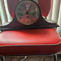 Antique Dunhaven westminster chime mantel clock