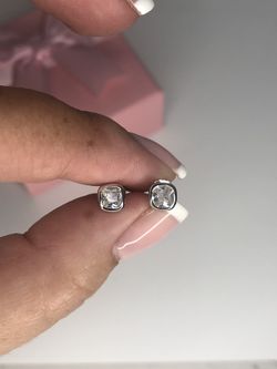 Brand New Sterling Silver 925 Stud Earrings