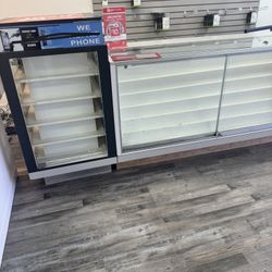 Complete Set Of Phone Display Cases ( Totally Free)