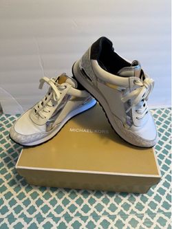 Michael Kors Maddy Trainer Tech Canvas – Women’s Size [7.5]