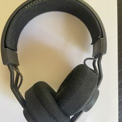 Adidas Bluetooth Headphones (RPT-02 SOL)