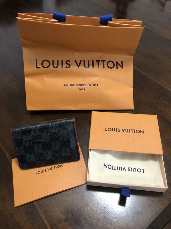 Louis Vuitton REAL and Authentic Men’s wallet!! for Sale in Las Vegas, NV - OfferUp