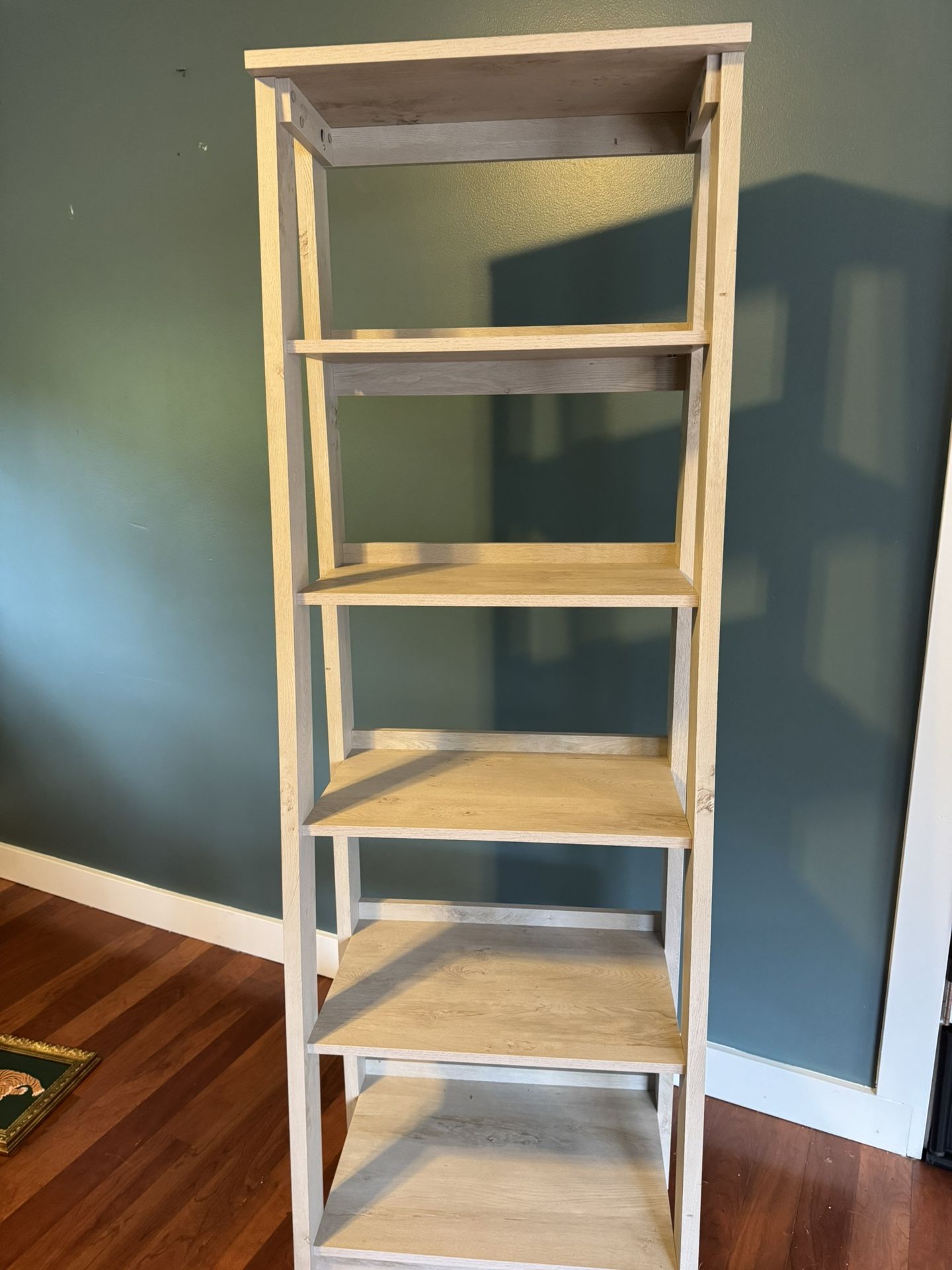 71” Tall Bookcase/Bookshelf