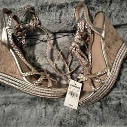 Variety Of Lady Shoes New & Uesd
