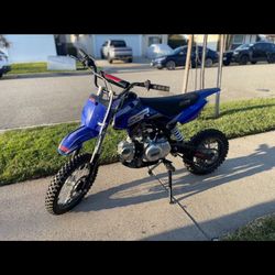 SSR Dirt Bikes