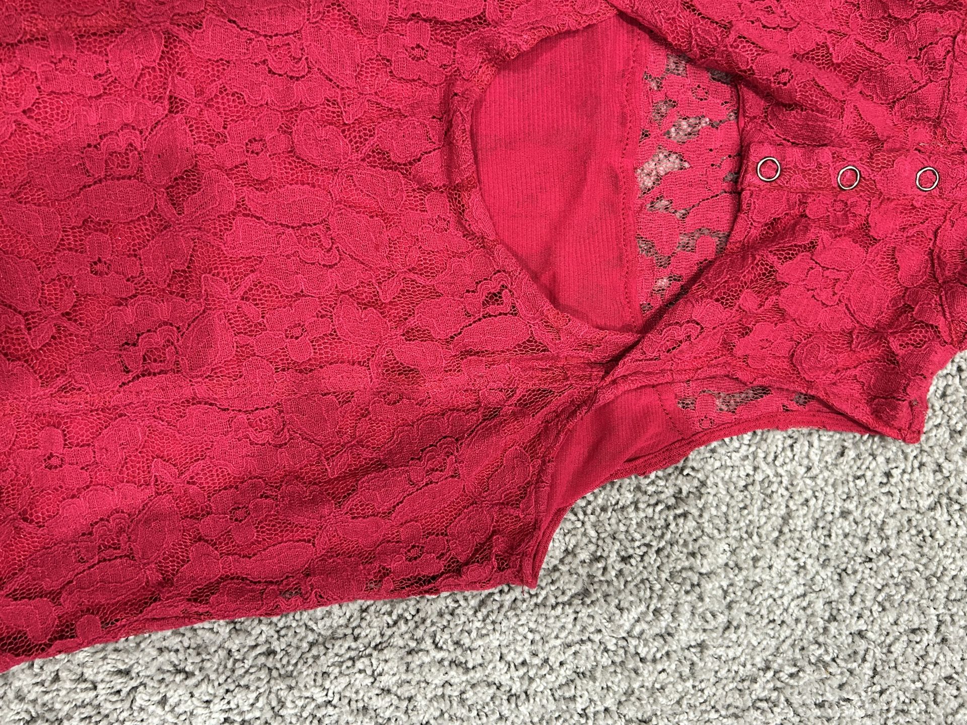 Red Embroidery Shirt Flower