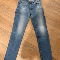 Women’s Jeans