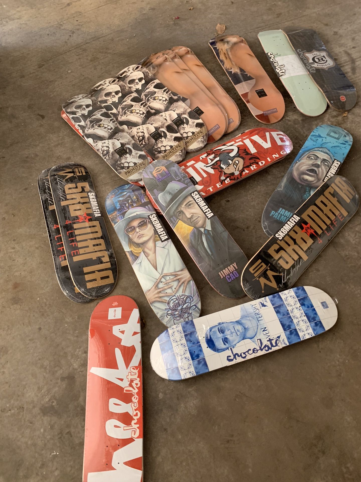 Pro skateboard decks closing sale